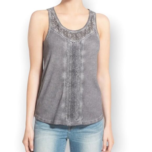 ⭐️ 3 for $30 Hinge Lace Tank Top XS - Picture 1 of 8